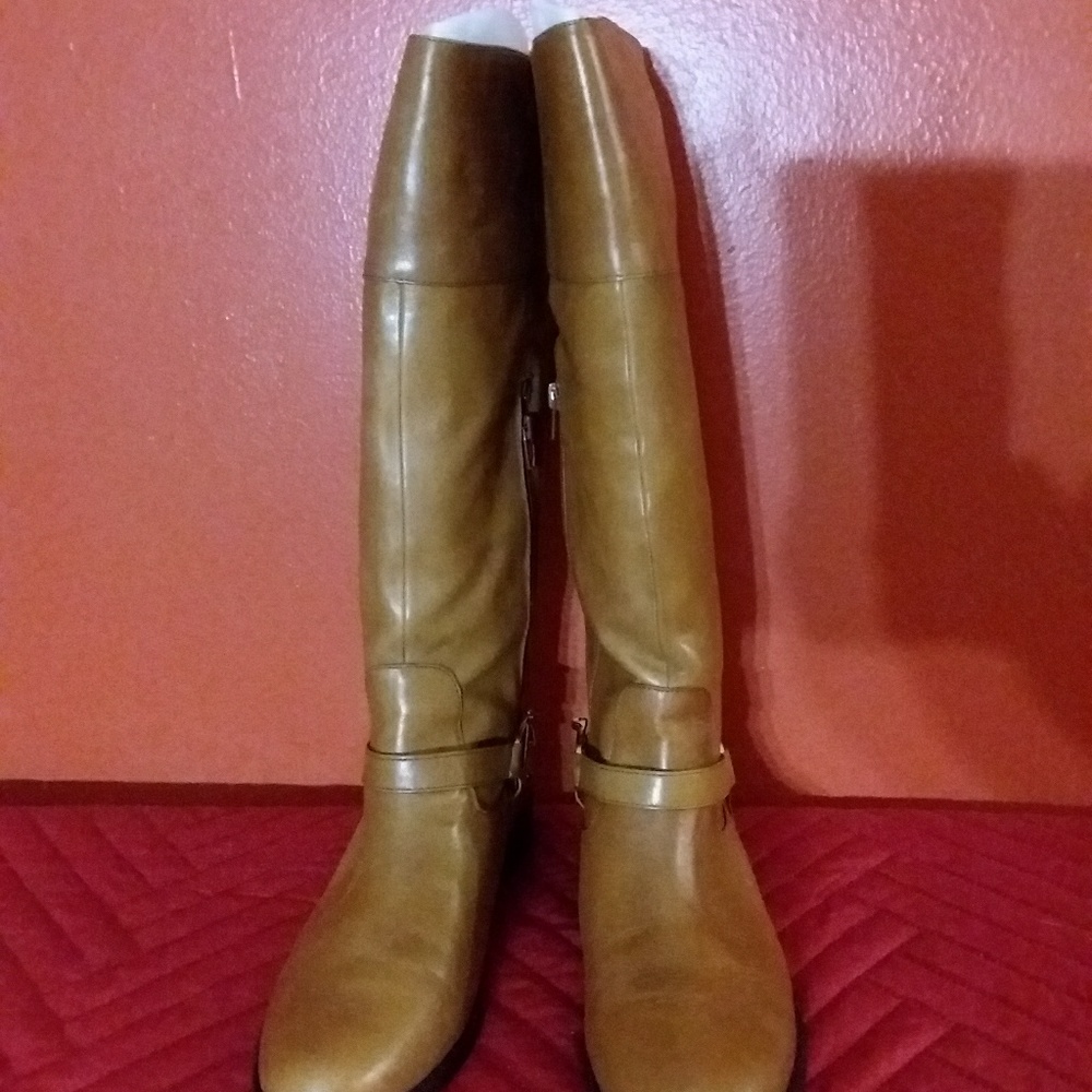 Women Boots